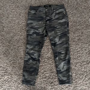 Express mid-rise camo skinny jeans